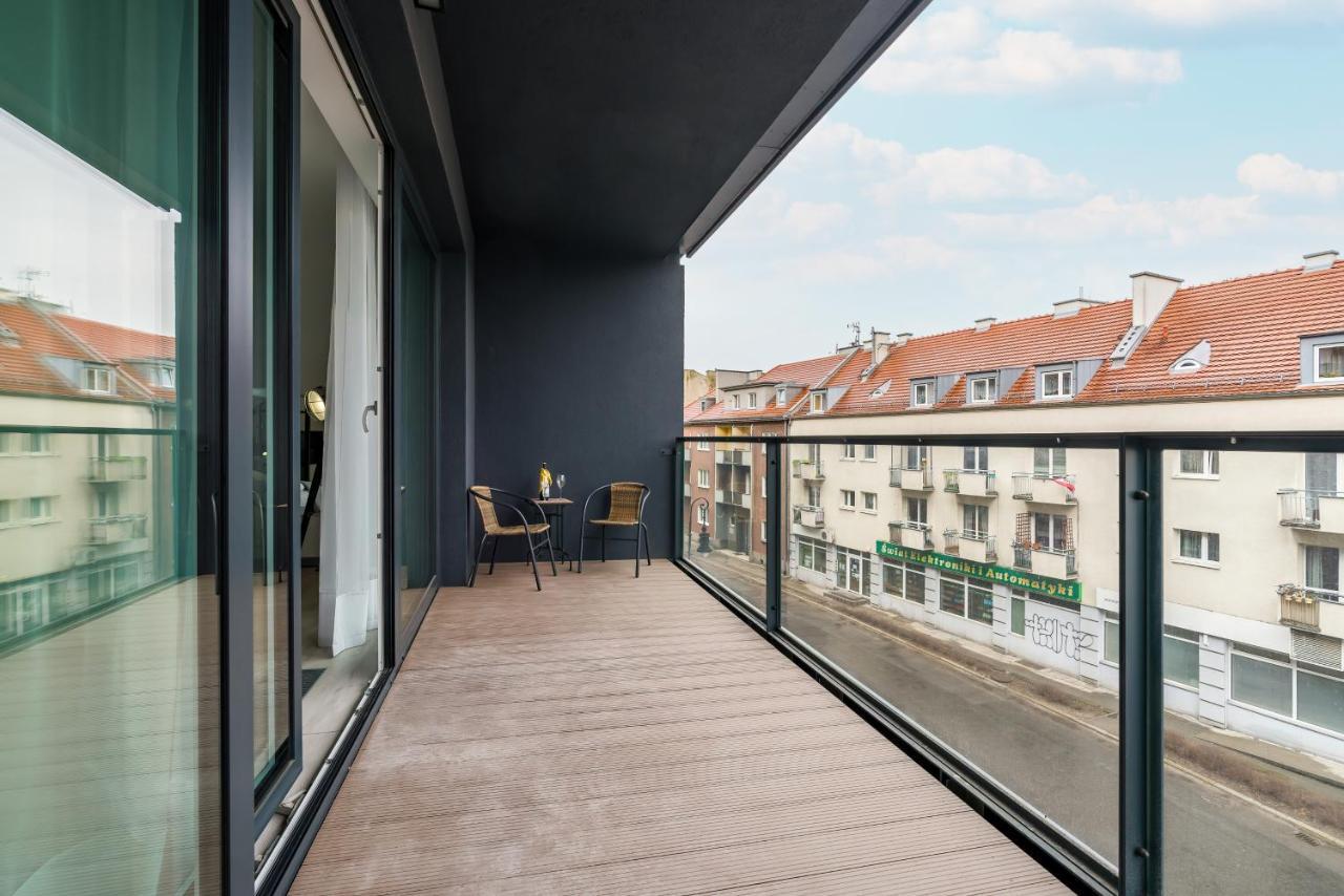 Apartments Poznan Chwaliszewo Residence With Free Garage By Noclegi Renters Poznań Exterior foto