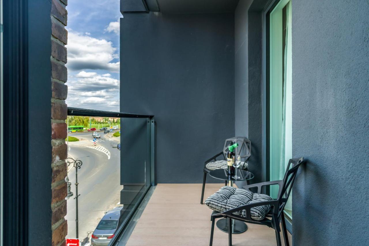 Apartments Poznan Chwaliszewo Residence With Free Garage By Noclegi Renters Poznań Exterior foto